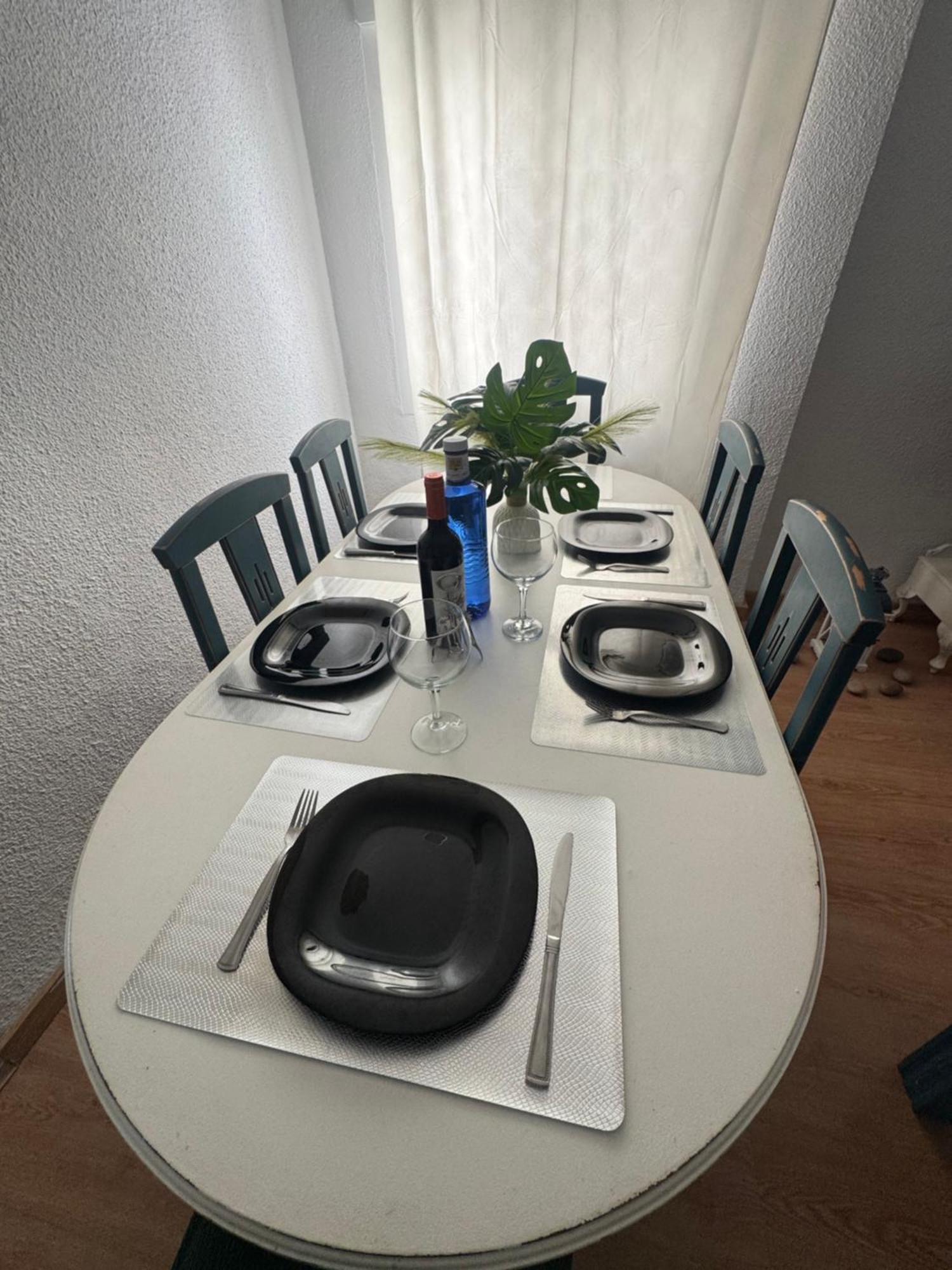 Apartamento Grao Playa Gandia capacidad 6-7 personas Invitamos a los jóvenes! 5to sin ascensor Exterior foto